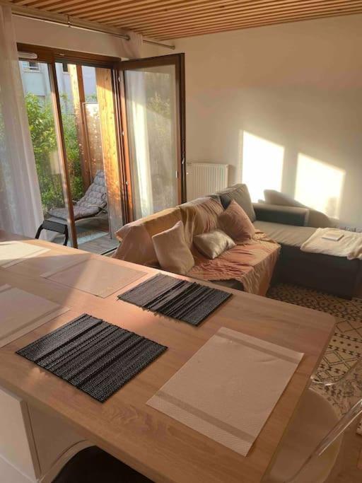 Prego , Cosy Flat Next To Disneylandparis Шантелу Ан Бри Екстериор снимка